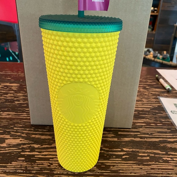 Starbucks - Pineapple Studded Hawaii Exclusive Collection 2020 Tumbler